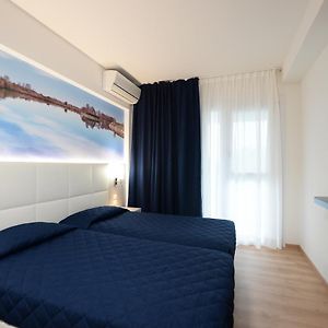 Camera superior con letto king size